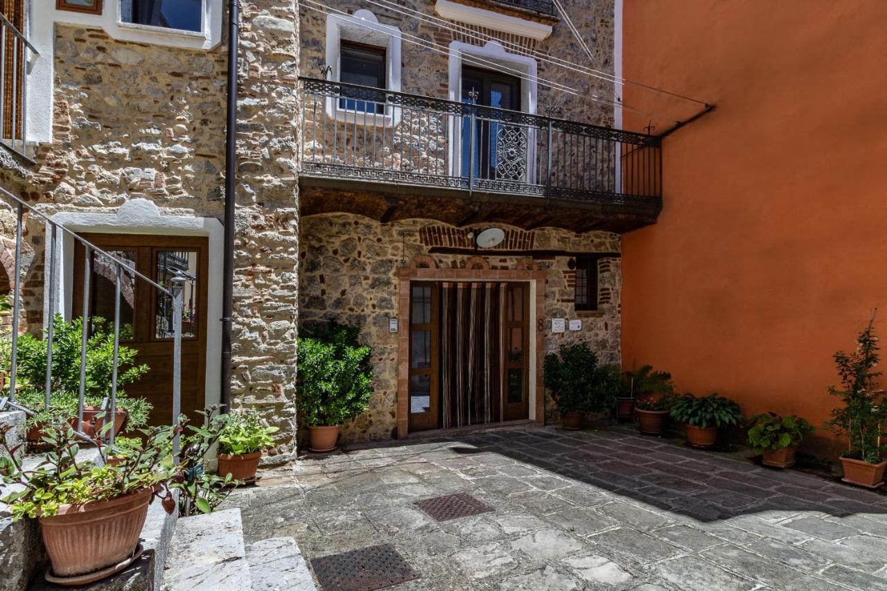 Casa Vacanze 'Zia Lucia' Apartment Sarconi Exterior photo